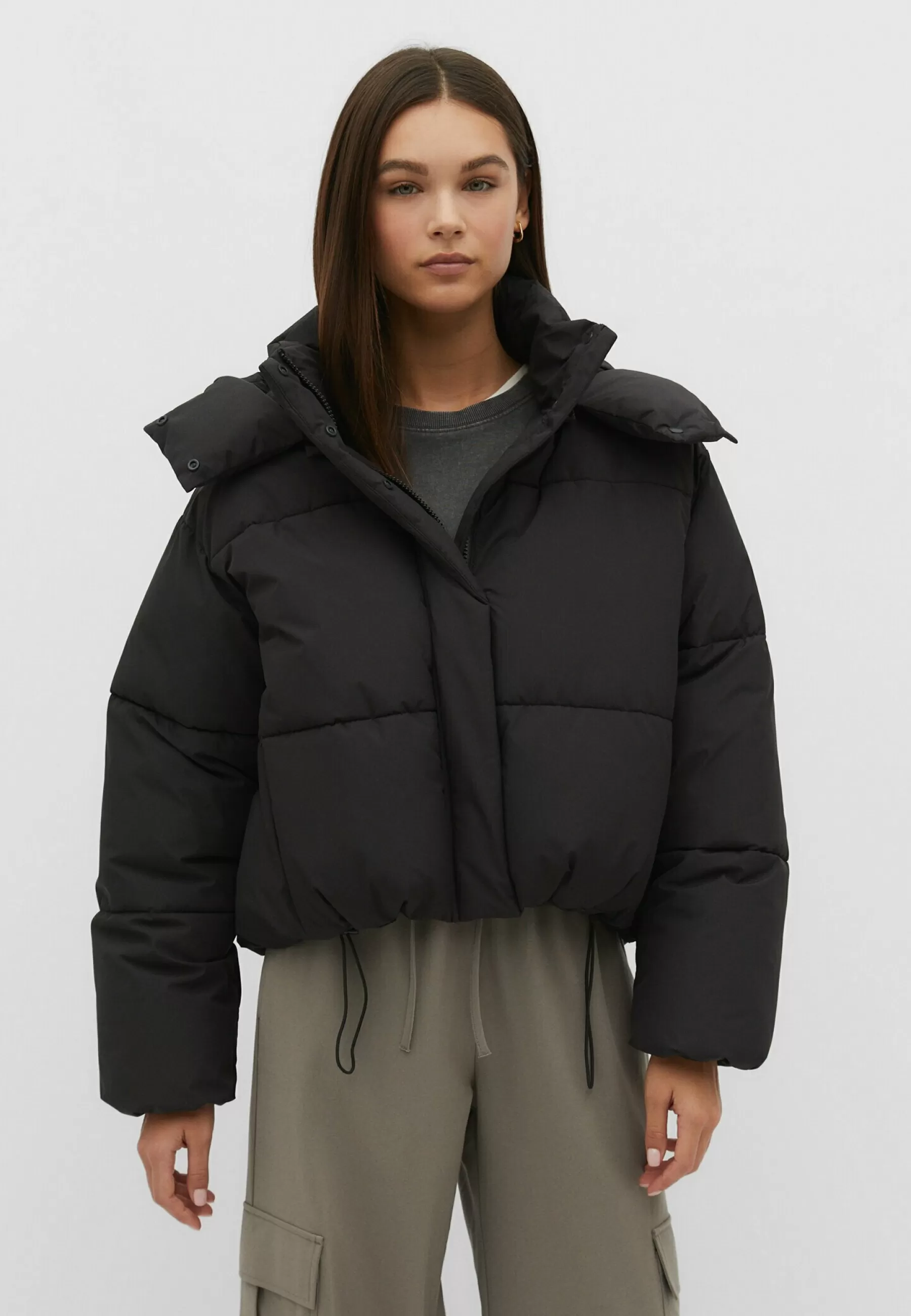 Femme Stradivarius Asymmetric Puffer With Hood - Manteau D'Hiver