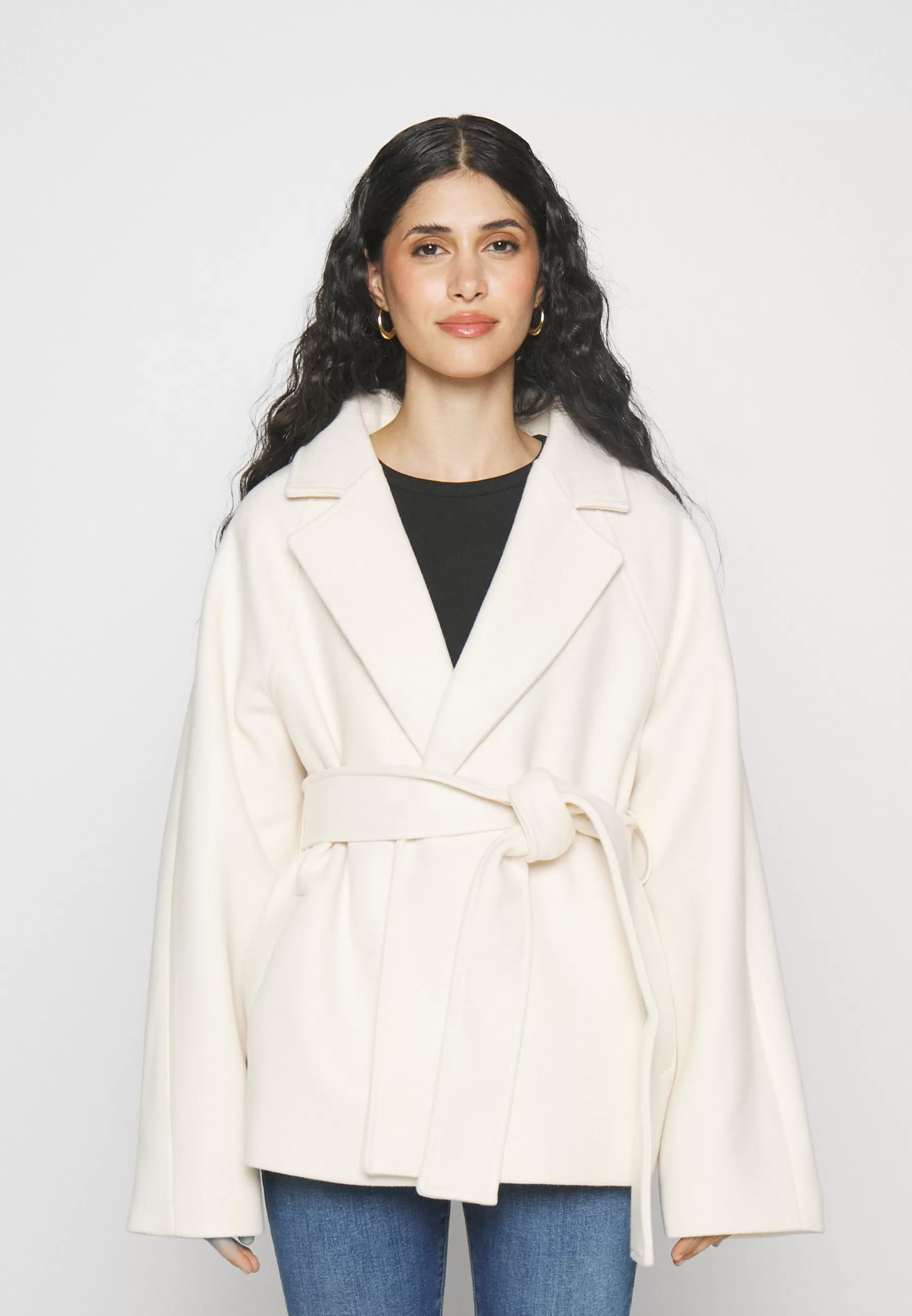 Femme Gina Tricot Petite Belted Short Coat - Manteau Court