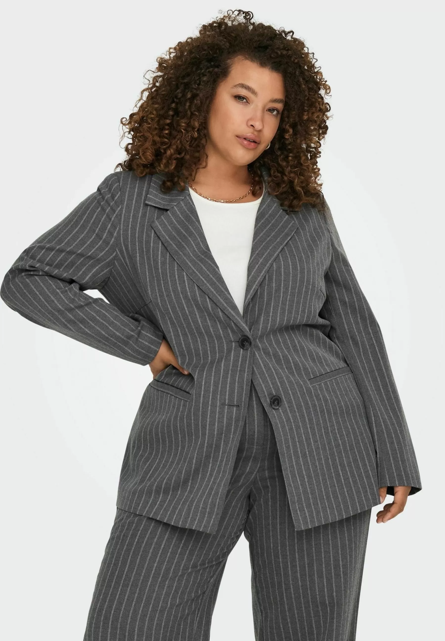 Curvy Klassischer - Manteau Court | ONLY Carmakoma Shop