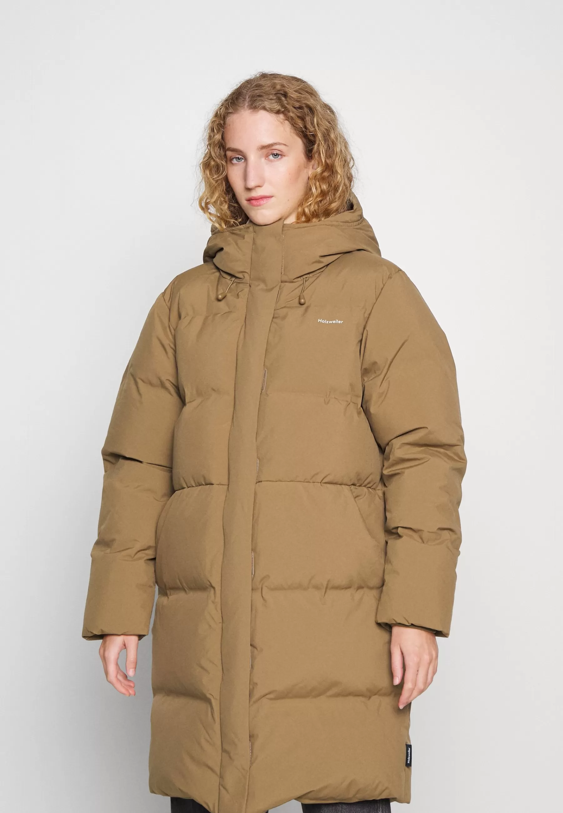 Femme Holzweiler Loen Jacket - Doudoune