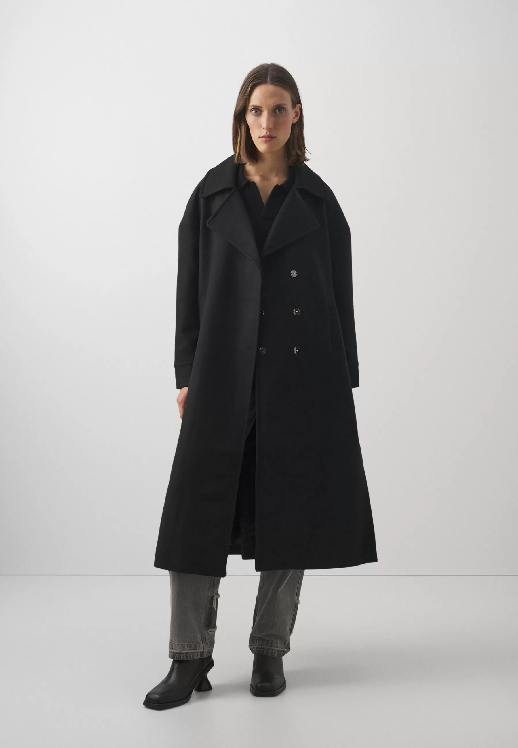 Femme Mother of Pearl Oversized With High Splits And Kidney Buttons - Manteau Classique
