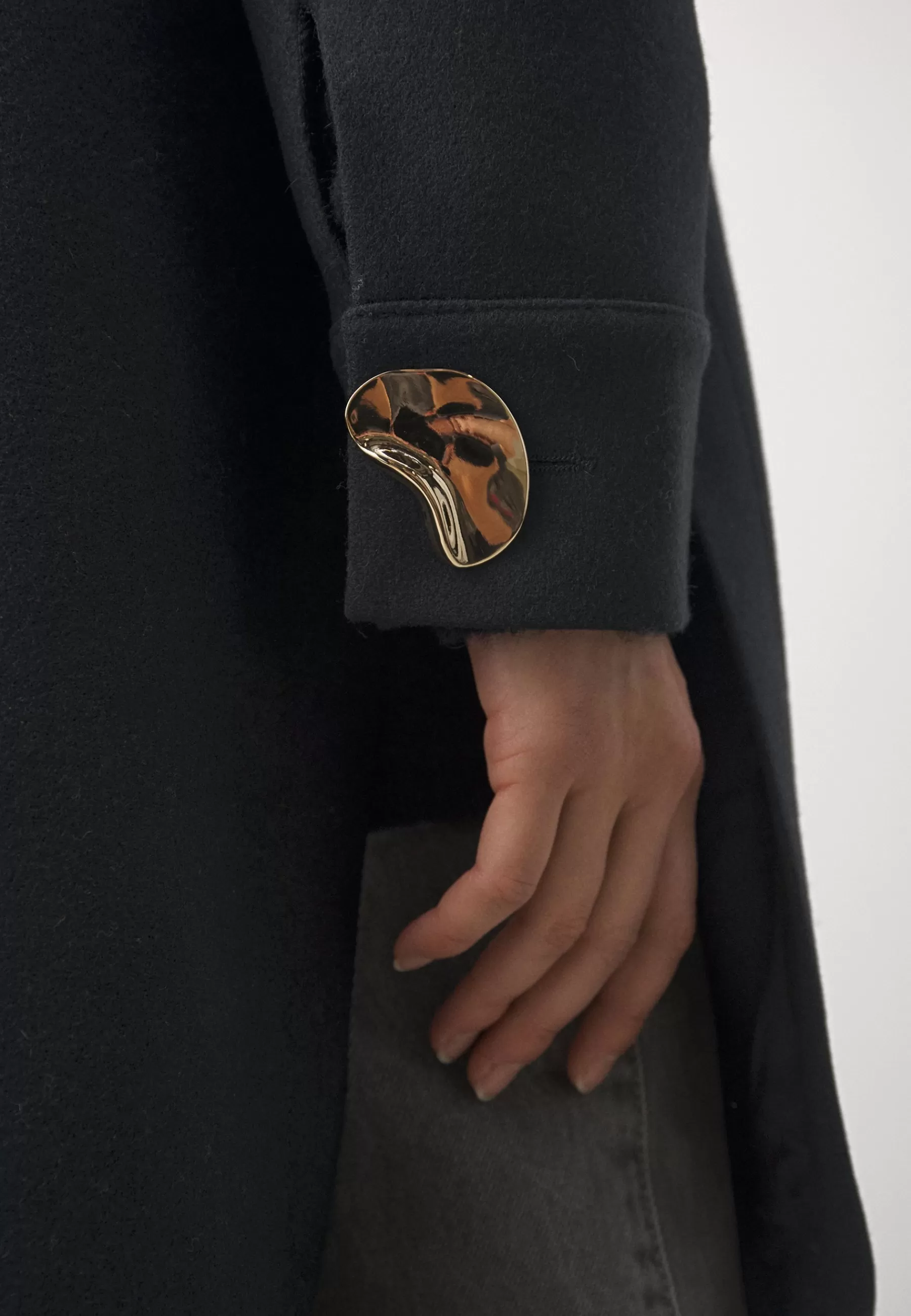 Femme Mother of Pearl Oversized With High Splits And Kidney Buttons - Manteau Classique