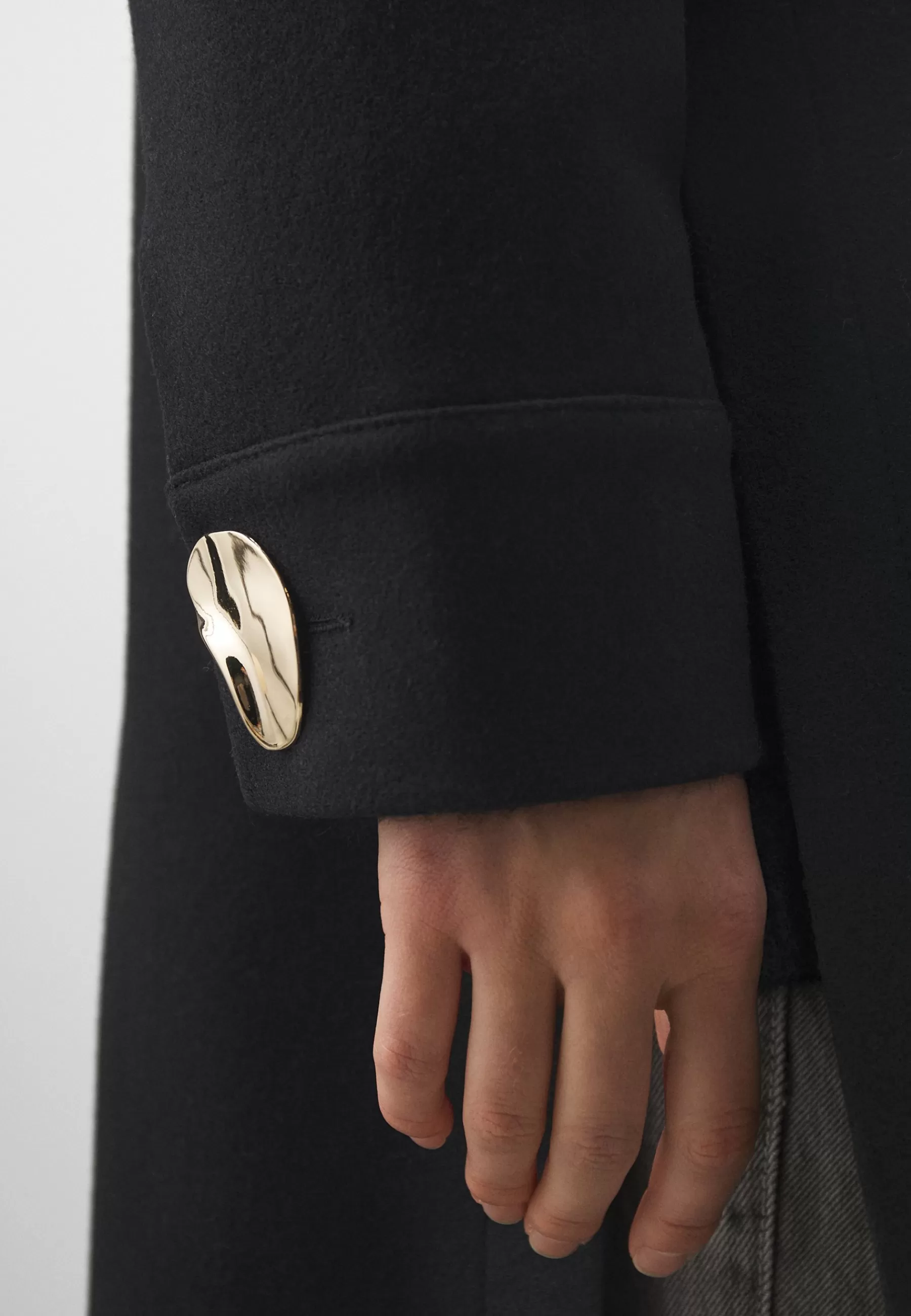 Femme Mother of Pearl Oversized With High Splits And Kidney Buttons - Manteau Classique