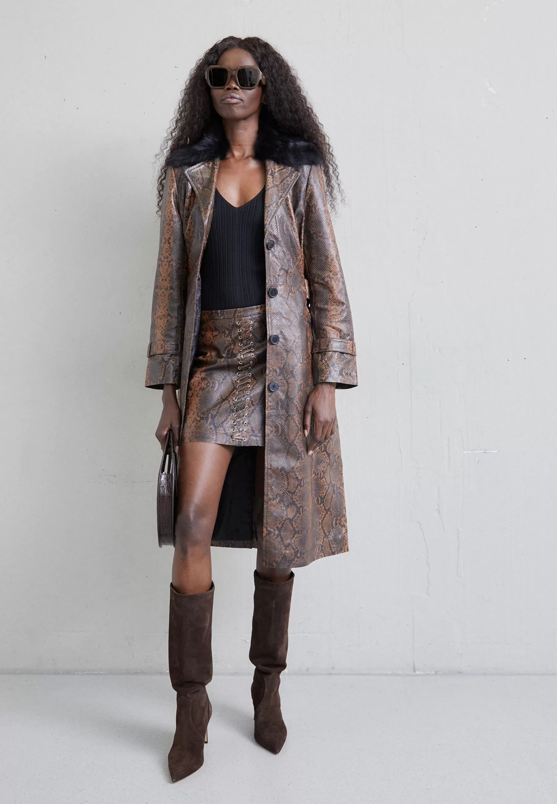 Trench With Toscana Shearling Collar - Trench | STUDIO ID Online