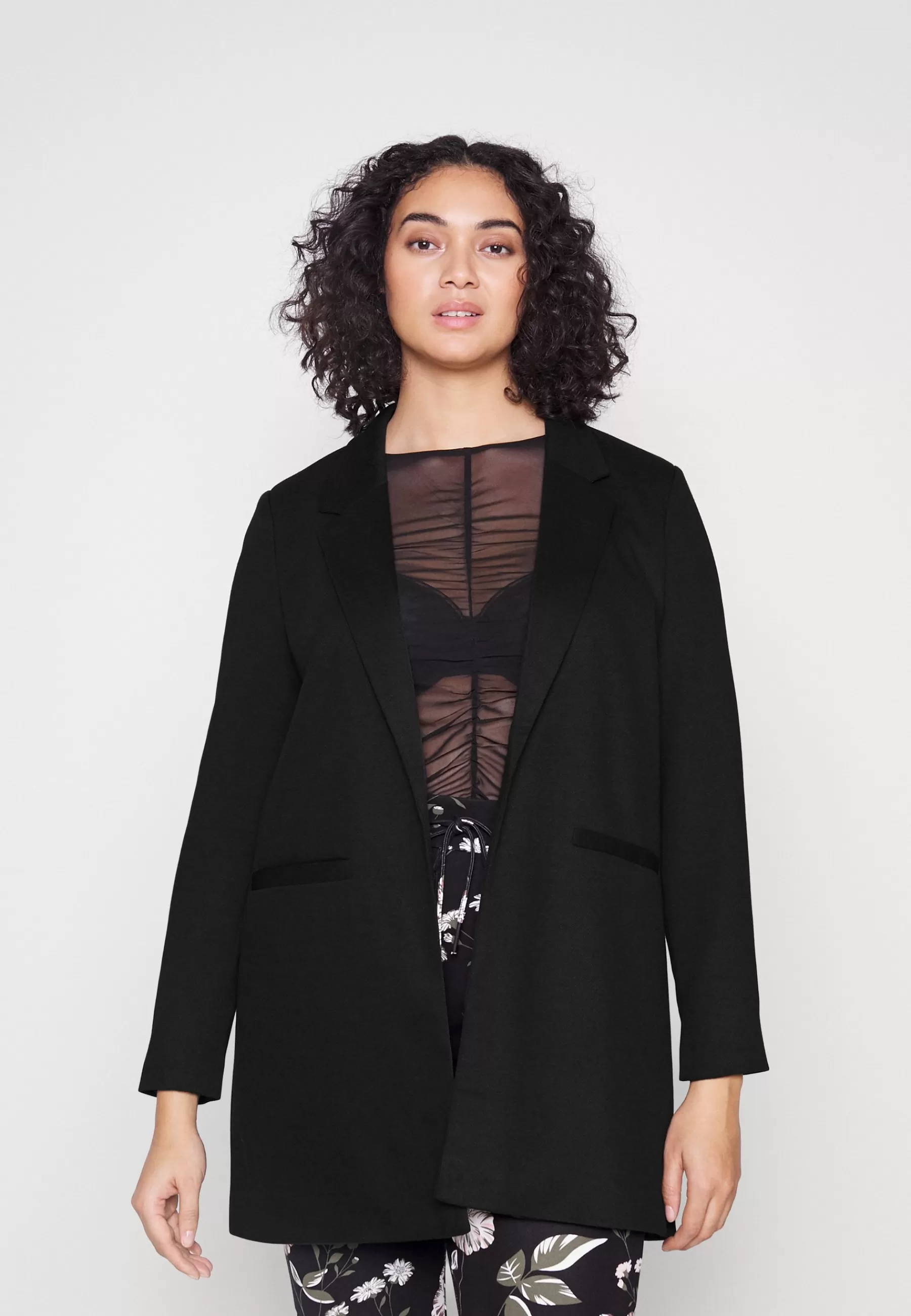 Verina Ls Noos - Manteau Court | Vero Moda Curve Sale