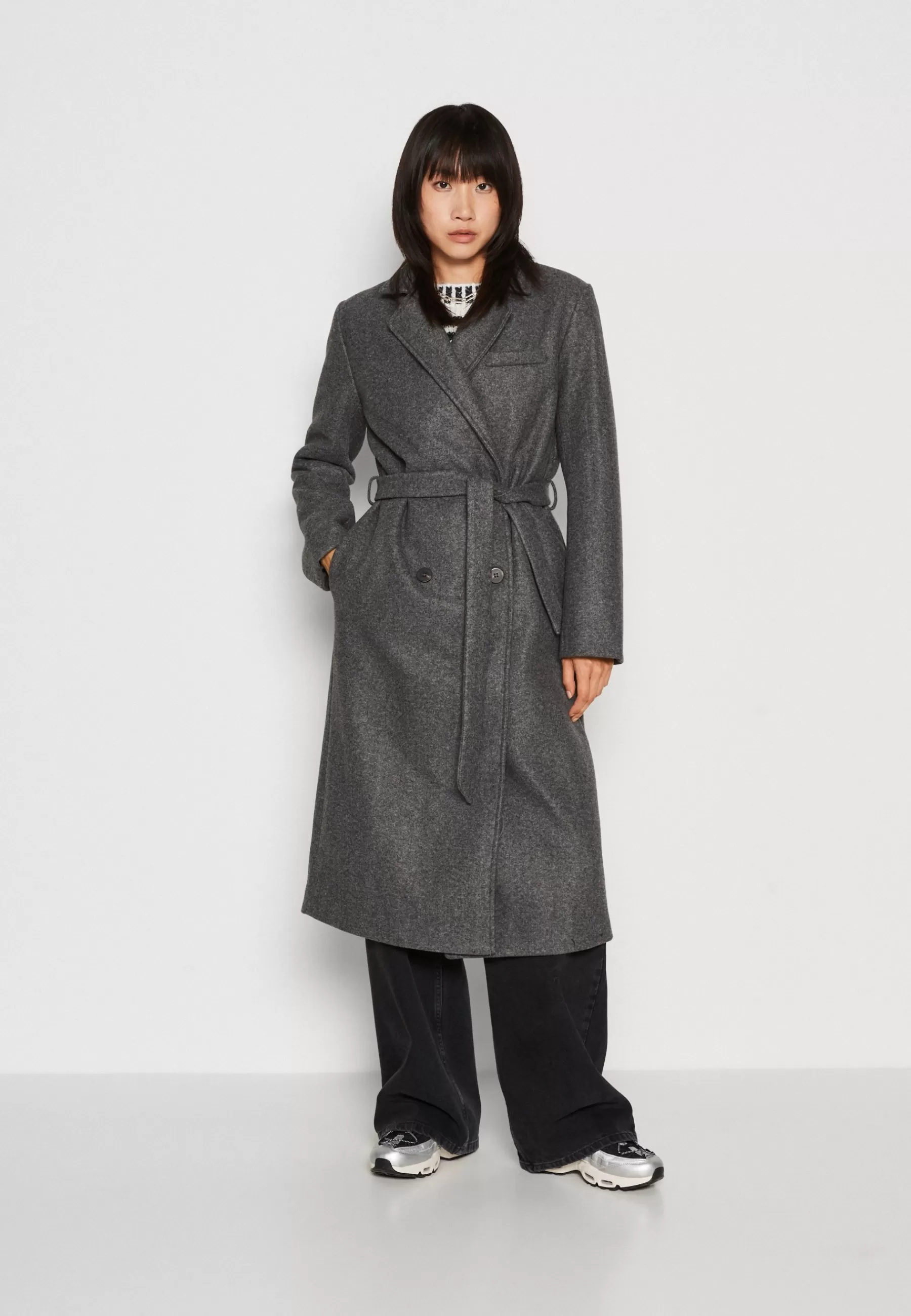 Vimano Maxi Tie Belted Coat - Manteau Classique | VILA Store