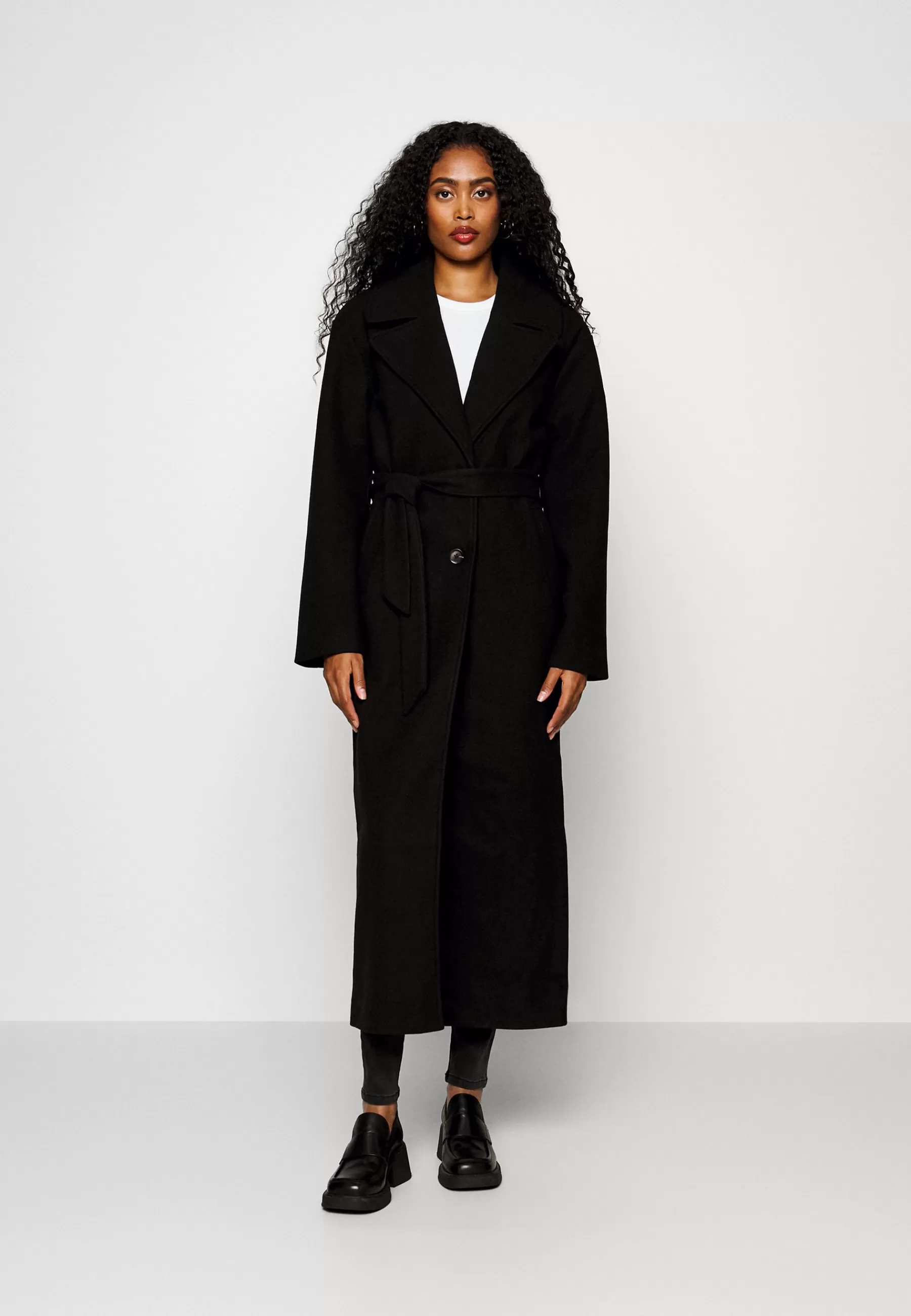 Yasemma Long Button Coat - Manteau Classique | YAS Tall Hot